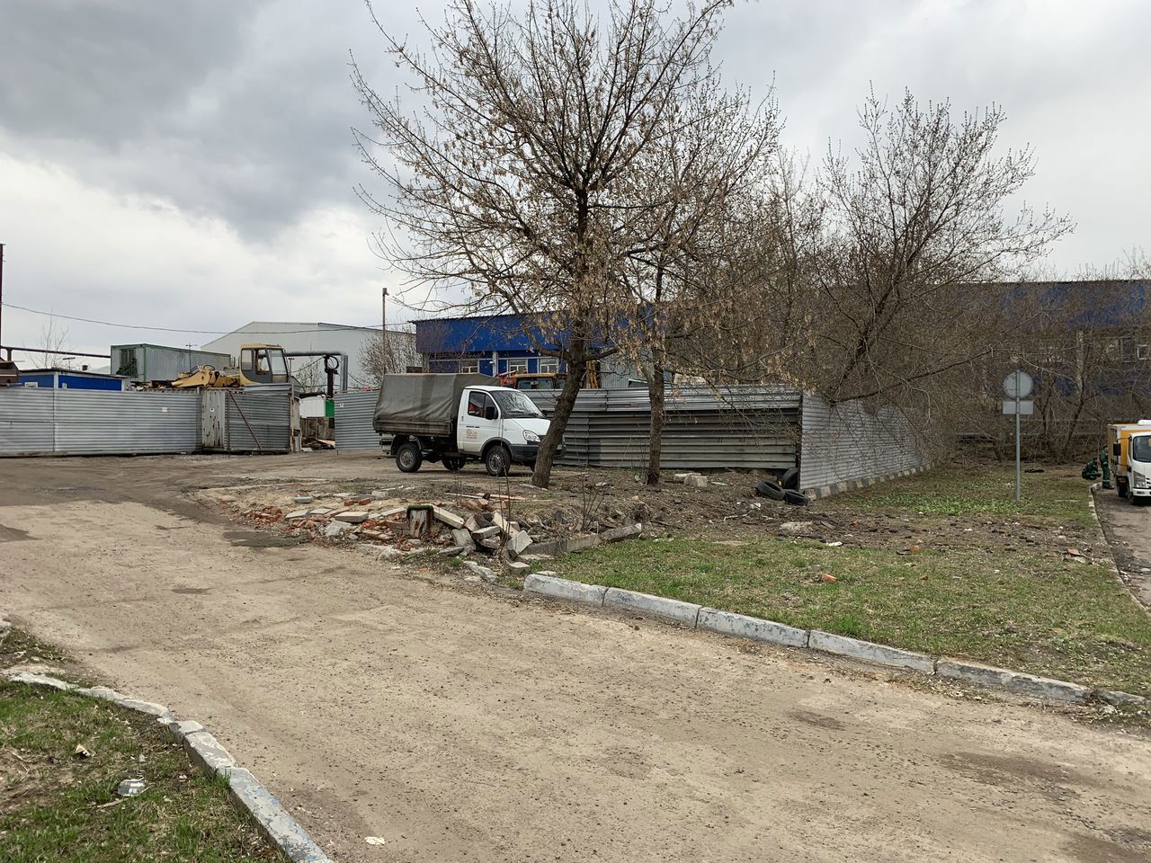 Некапитальный объект.Общий вид объекта.ул. Подольских Курсантов, вл. 26А.jpg