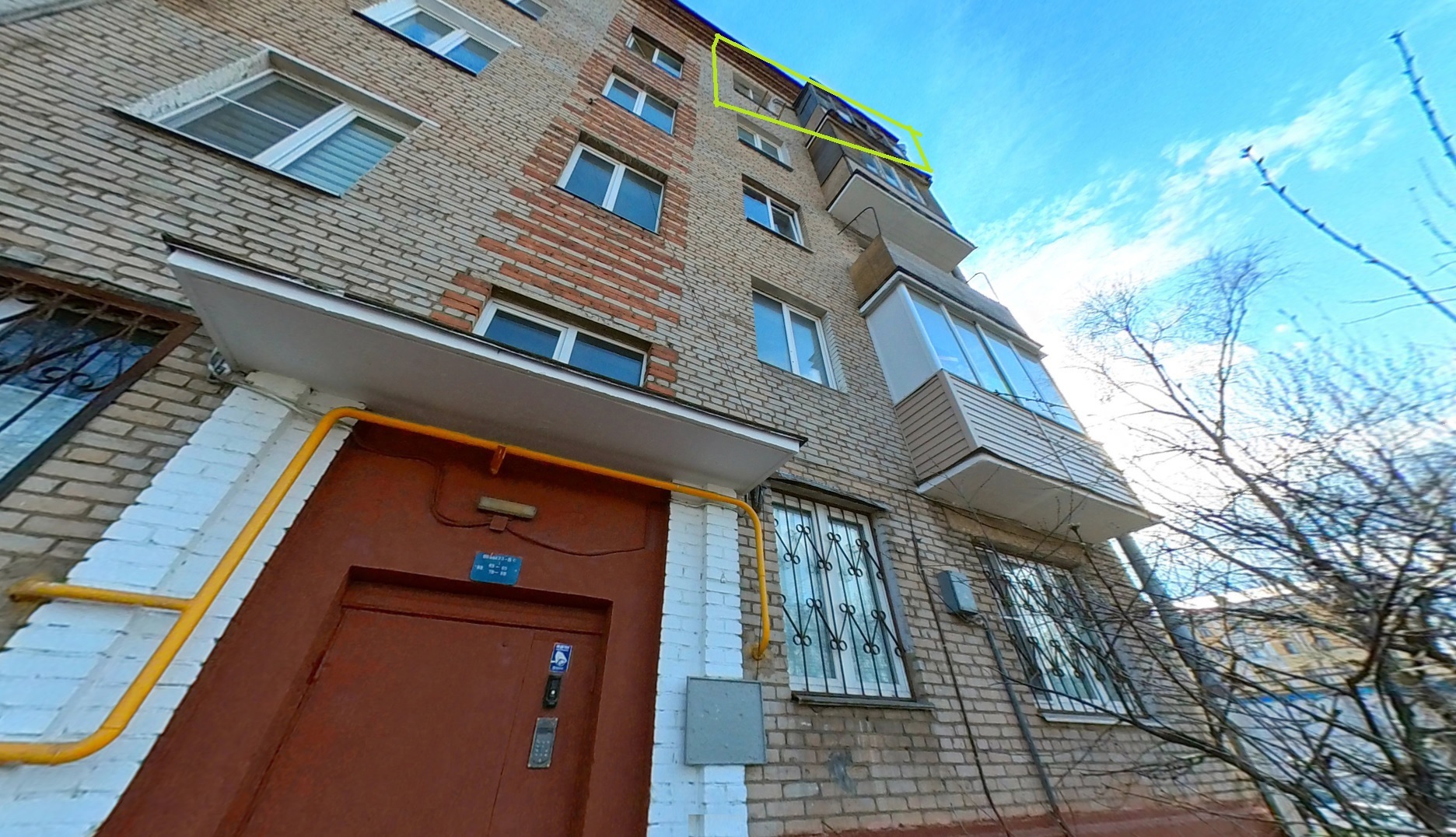 Квартира.Фасад здания с выделенными окнами реализуемого объекта.город Москва, Ботаническая улица, дом 16 - Этаж _ 5 80.jpg