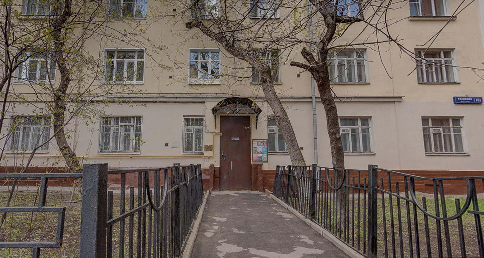 Квартира.Входная группа объекта.город Москва, Уланский переулок, дом 11А - этаж 1, квартира 2.jpg