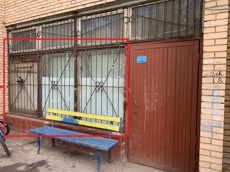 Нежилое помещение.Фасад здания с выделенными окнами реализуемого объекта.Российская Федерация, город Москва, внутригородская территория муниципальный округ Люблино, улица Головачёва, дом 3, корпус 2 - не указано не указано.jpg