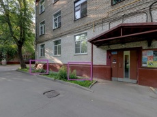 Нежилое помещение.Фасад здания с выделенными окнами реализуемого объекта.город Москва, Коптевский бульвар, дом 16, корпус 2 - Подвал _ 0 Подвал _ 0.jpg