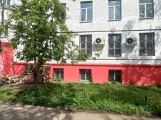 Нежилое помещение.Фасад здания с выделенными окнами реализуемого объекта.город Москва, Верхняя Первомайская улица, дом 45А - Этаж _ 1_3.jpg