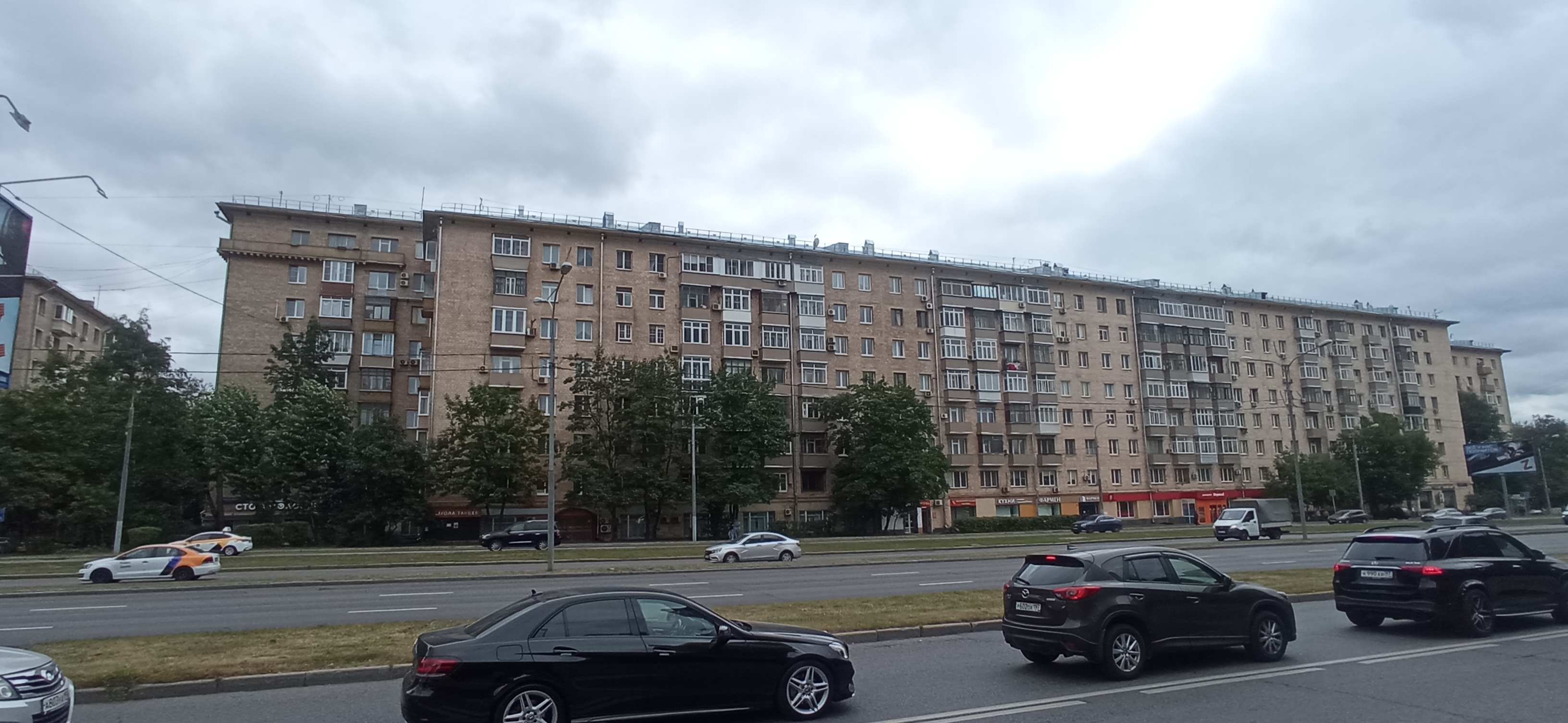 ГП16823626.Нежилое помещение.Общий фасад здания.jpg