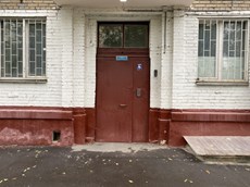 ГП16879875.Нежилое помещение.Входная группа объекта.JPG