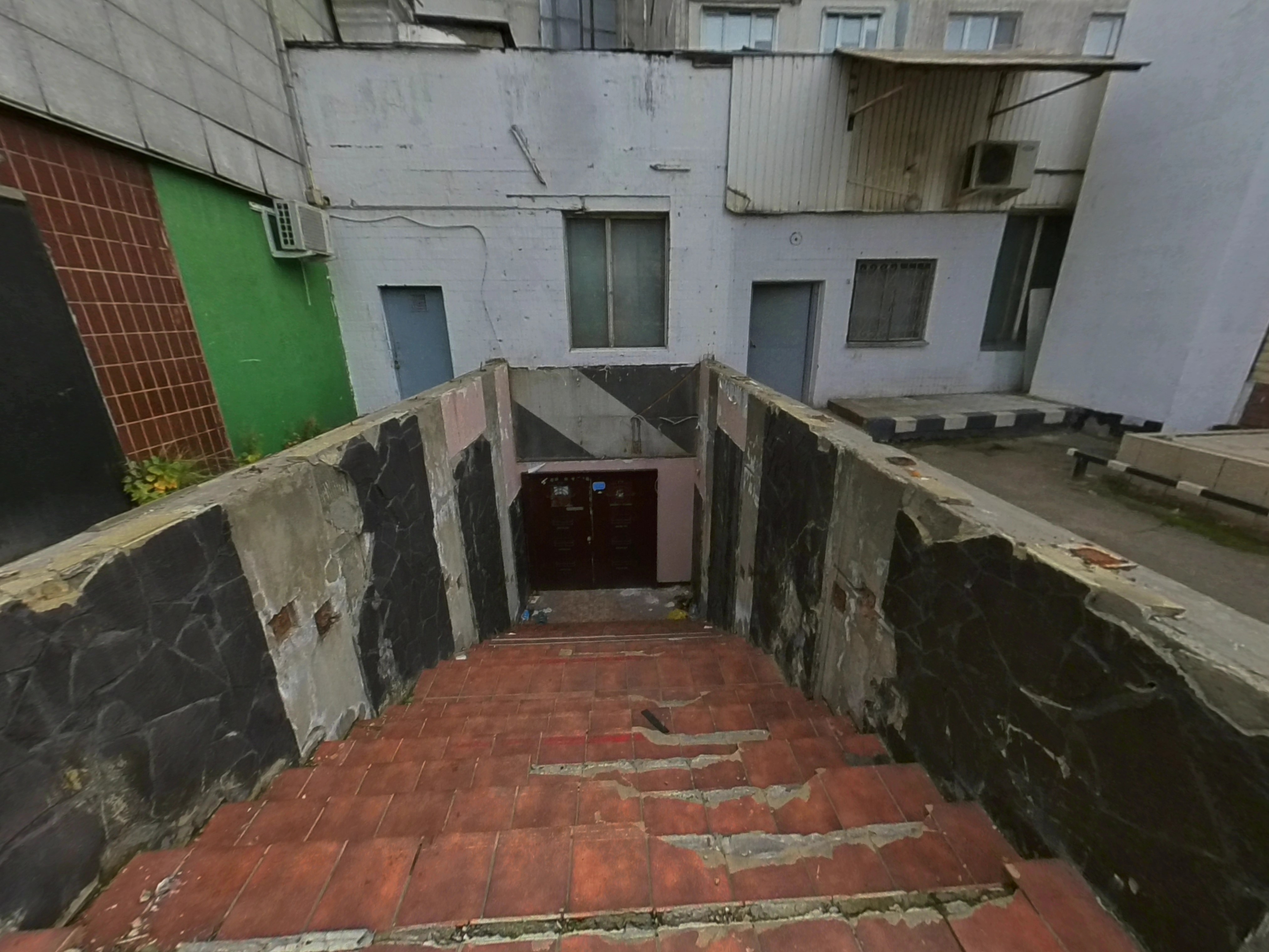 ГП16917448.Нежилое помещение.Входная группа объекта_2.jpg