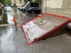 Нежилое помещение.Фасад здания с выделенными окнами реализуемого объекта.Российская Федерация, город Москва, внутригородская территория муниципальный округ Бутырский, улица Руставели, дом 19 - не указано не указано.JPG