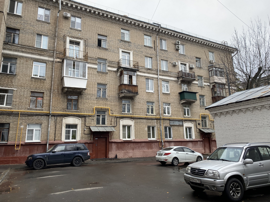 ГП16913011.Нежилое помещение.Общий фасад здания.JPG