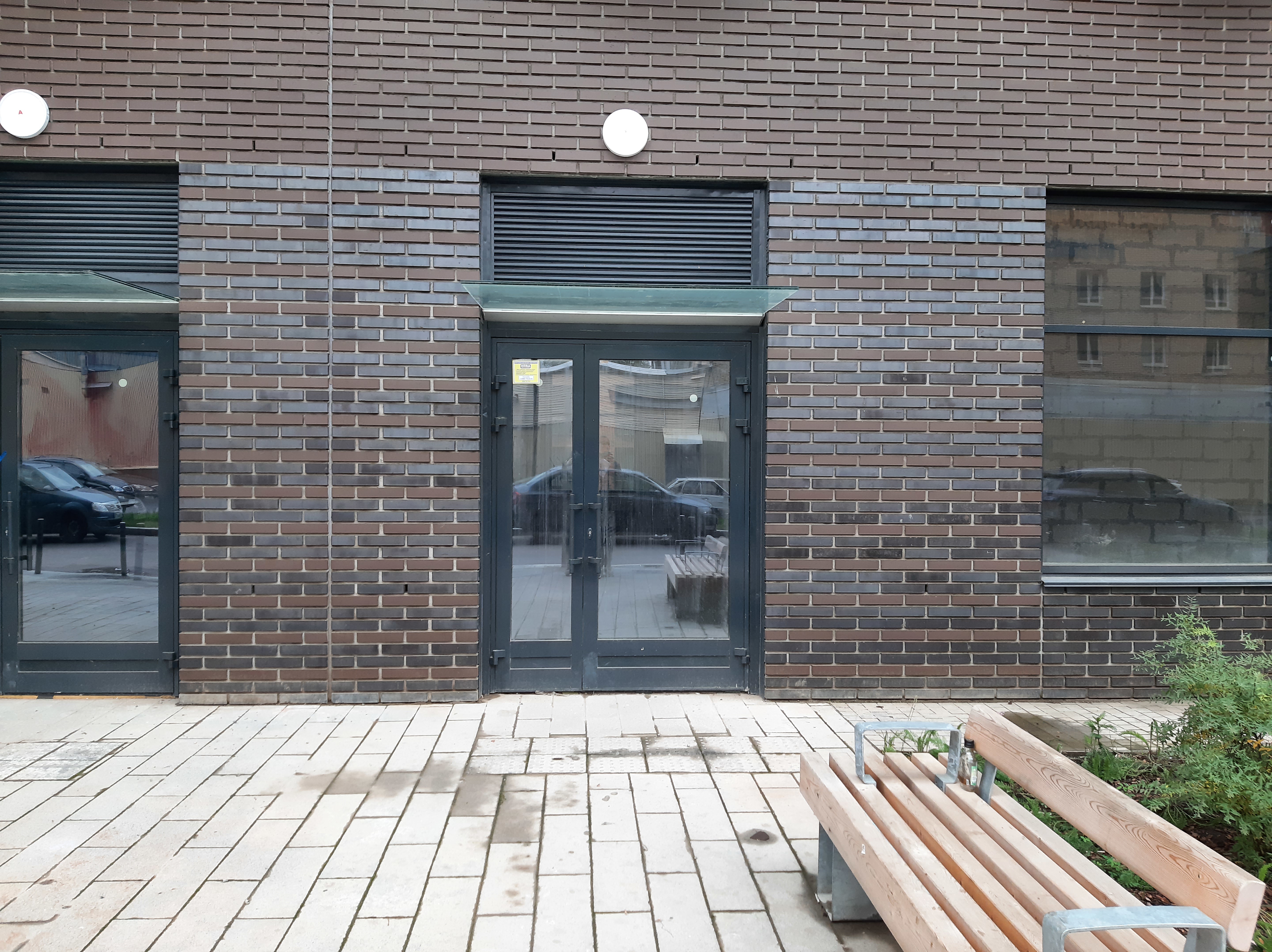 ГП16921870.Нежилое помещение.Входная группа объекта.jpg