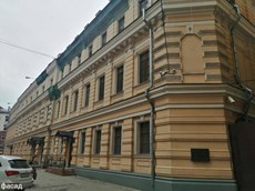 ГП16902948.Нежилое помещение.Фасад здания с выделенными окнами реализуемого объекта_2.jpg