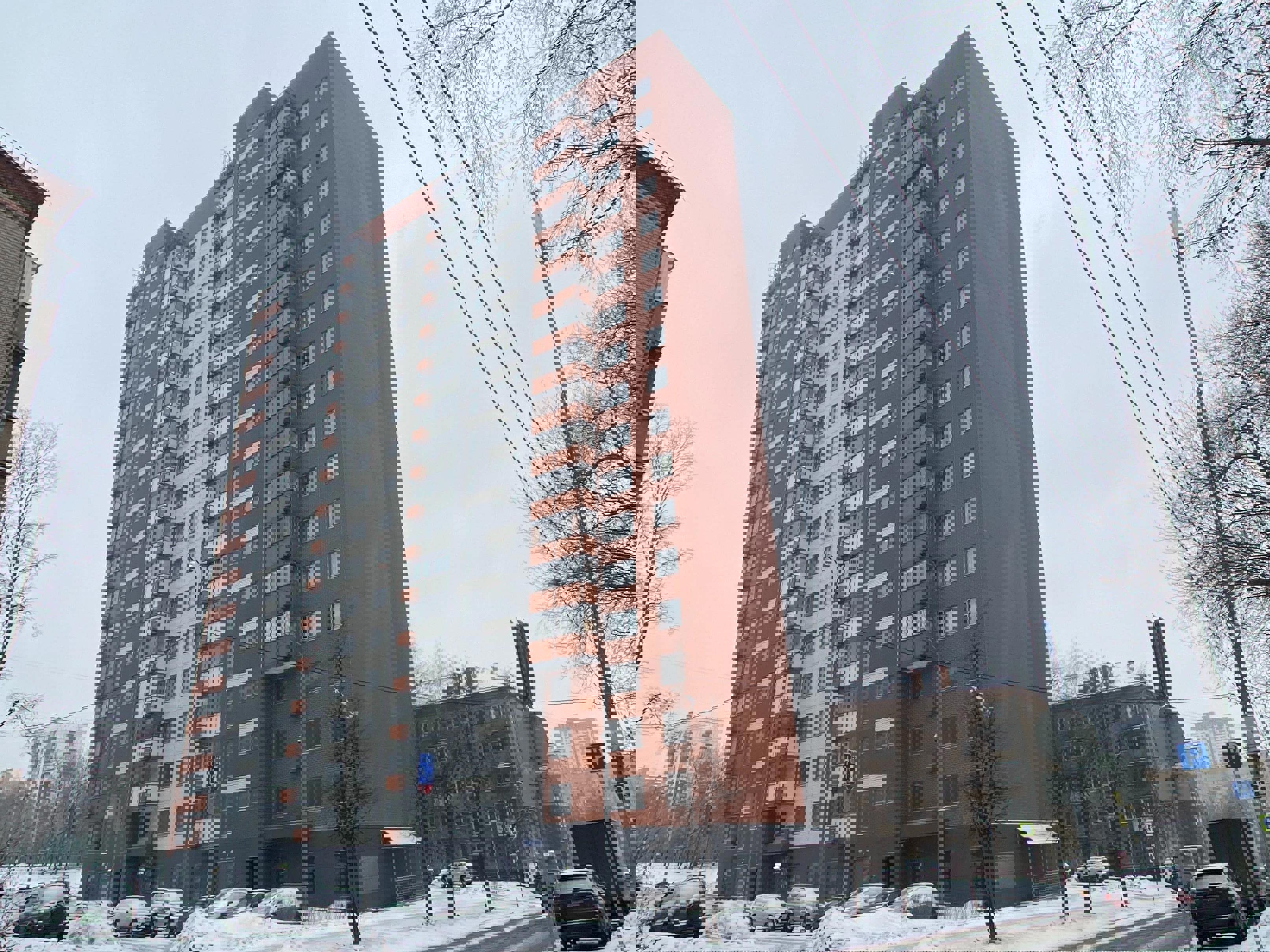 ГП16898646.Нежилое помещение.Общий фасад здания.JPG