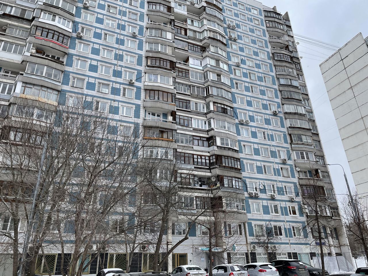 ГП16922824.Нежилое помещение.Общий фасад здания.jpg