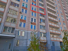 ГП16928061.Квартира.Фасад здания с выделенными окнами реализуемого объекта.jpg