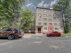 ГП16935239.Квартира.Фасад здания с выделенными окнами реализуемого объекта.jpg