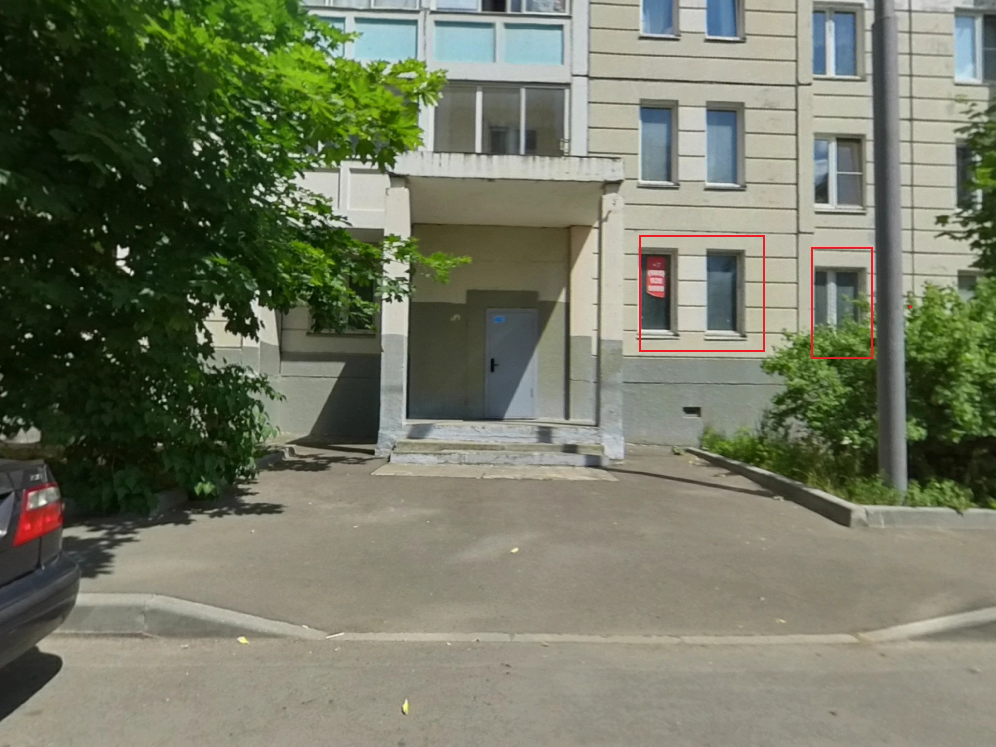 ГП16843609.Нежилое помещение.Фасад здания с выделенными окнами реализуемого объекта.jpg