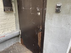 ГП16935365.Нежилое помещение.Входная группа объекта.JPG