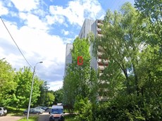 ГП16939432.Квартира.Фасад здания с выделенными окнами реализуемого объекта.jpg