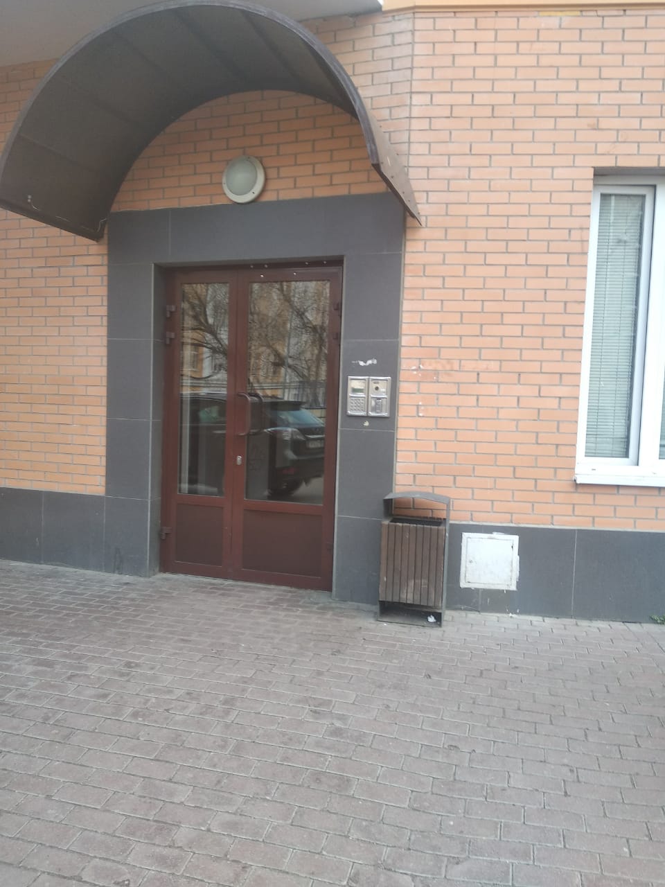 ГП16869276.Нежилое помещение.Входная группа объекта.jpeg