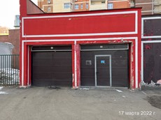 ГП16905693.Машино-место.Фасад здания с выделенными окнами реализуемого объекта.jpg