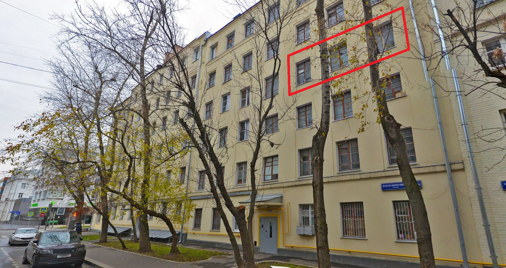ГП16944556.Квартира.Фасад здания с выделенными окнами реализуемого объекта.jpg