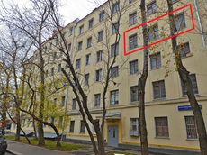 ГП16944556.Квартира.Фасад здания с выделенными окнами реализуемого объекта.jpg