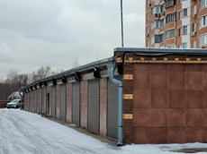 ГП16944927.Нежилое помещение.Фасад здания с выделенными окнами реализуемого объекта.jpg