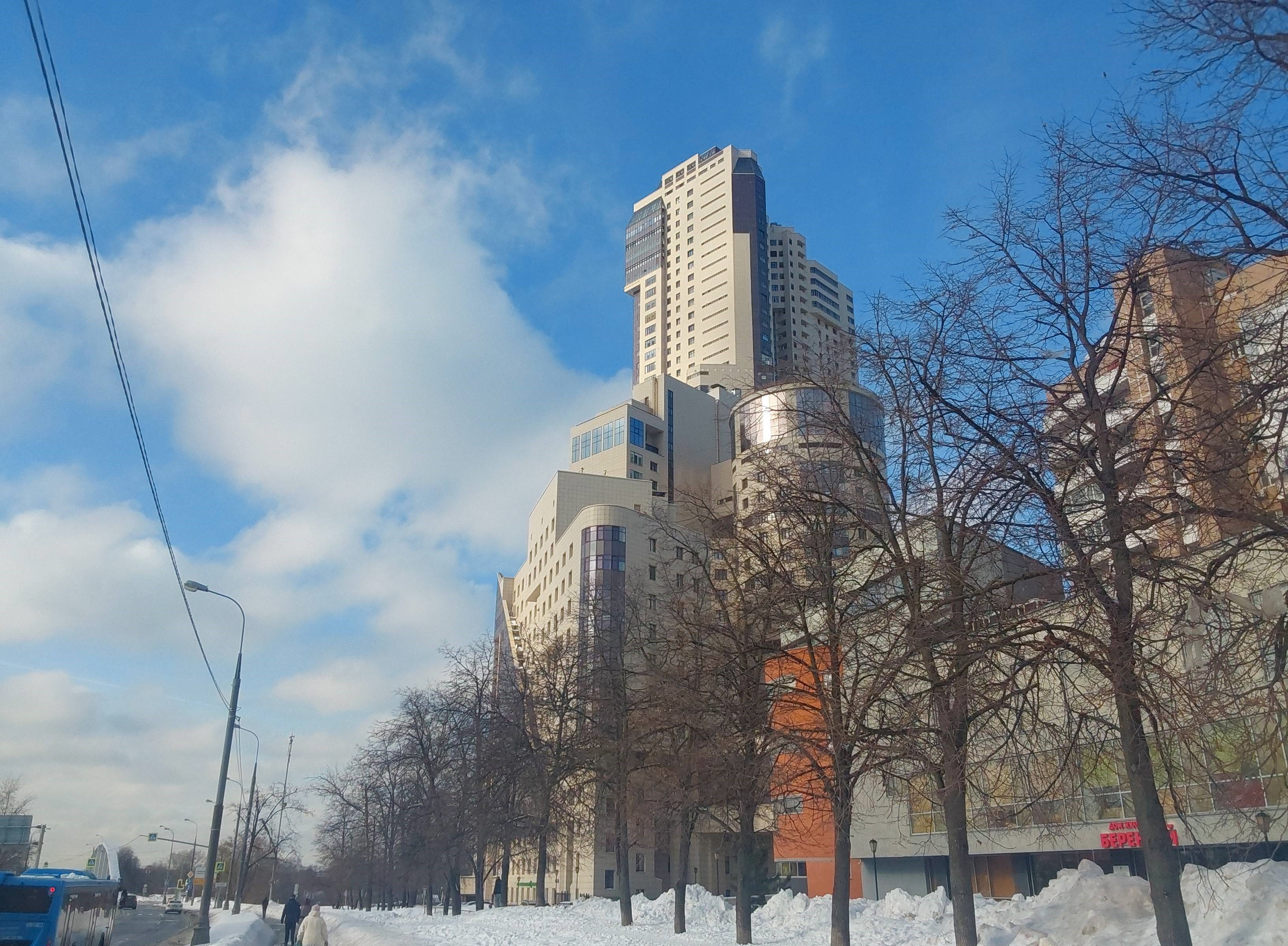 ГП16928954.Нежилое помещение.Общий фасад здания_2.jpg