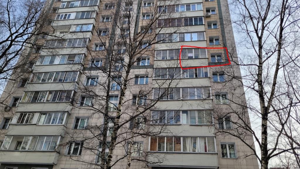 ГП16946454.Квартира.Фасад здания с выделенными окнами реализуемого объекта.jpg