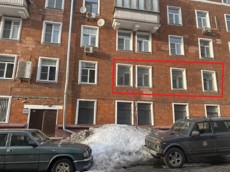ГП16946388.Нежилое помещение.Фасад здания с выделенными окнами реализуемого объекта_3.jpg