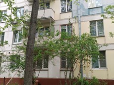 ГП16949504.Квартира.Фасад здания с выделенными окнами реализуемого объекта_2.jpg