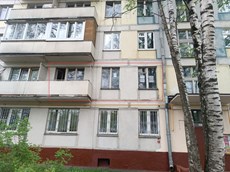 ГП16949504.Квартира.Фасад здания с выделенными окнами реализуемого объекта.jpg