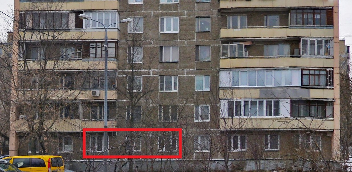 ГП16950031.Квартира.Фасад здания с выделенными окнами реализуемого объекта.jpg