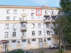 ГП16950246.Квартира.Фасад здания с выделенными окнами реализуемого объекта_2.jpg