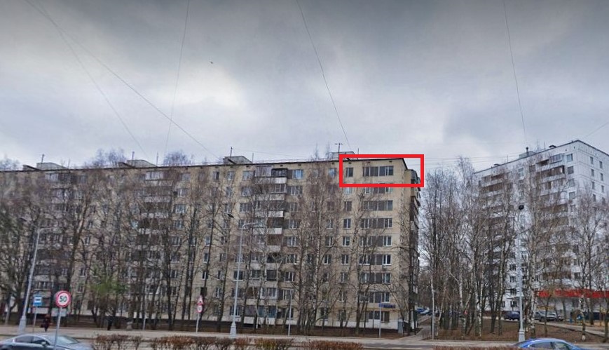 ГП16950387.Квартира.Фасад здания с выделенными окнами реализуемого объекта.jpg