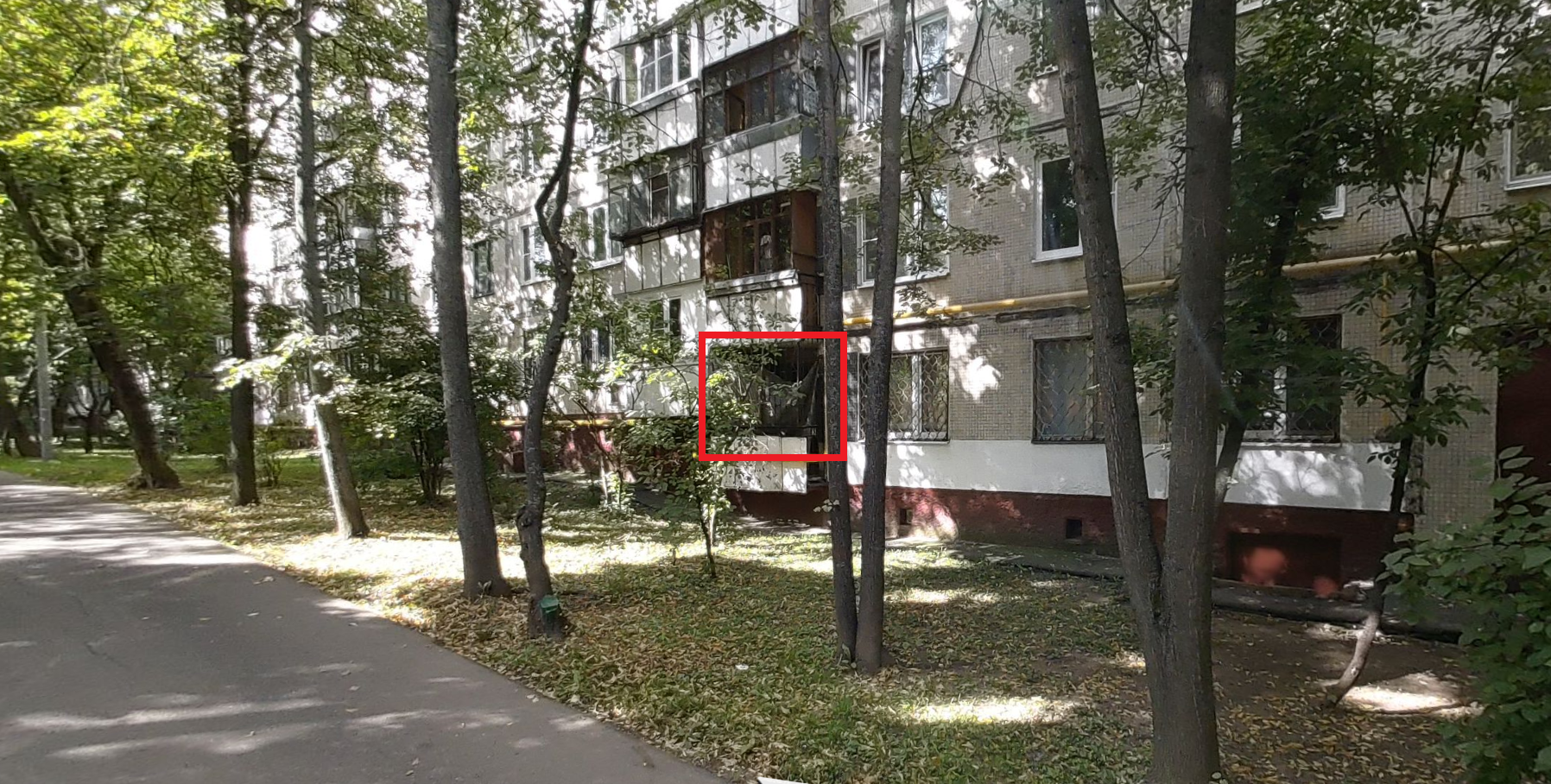 ГП16951333.Квартира.Фасад здания с выделенными окнами реализуемого объекта_2.jpg
