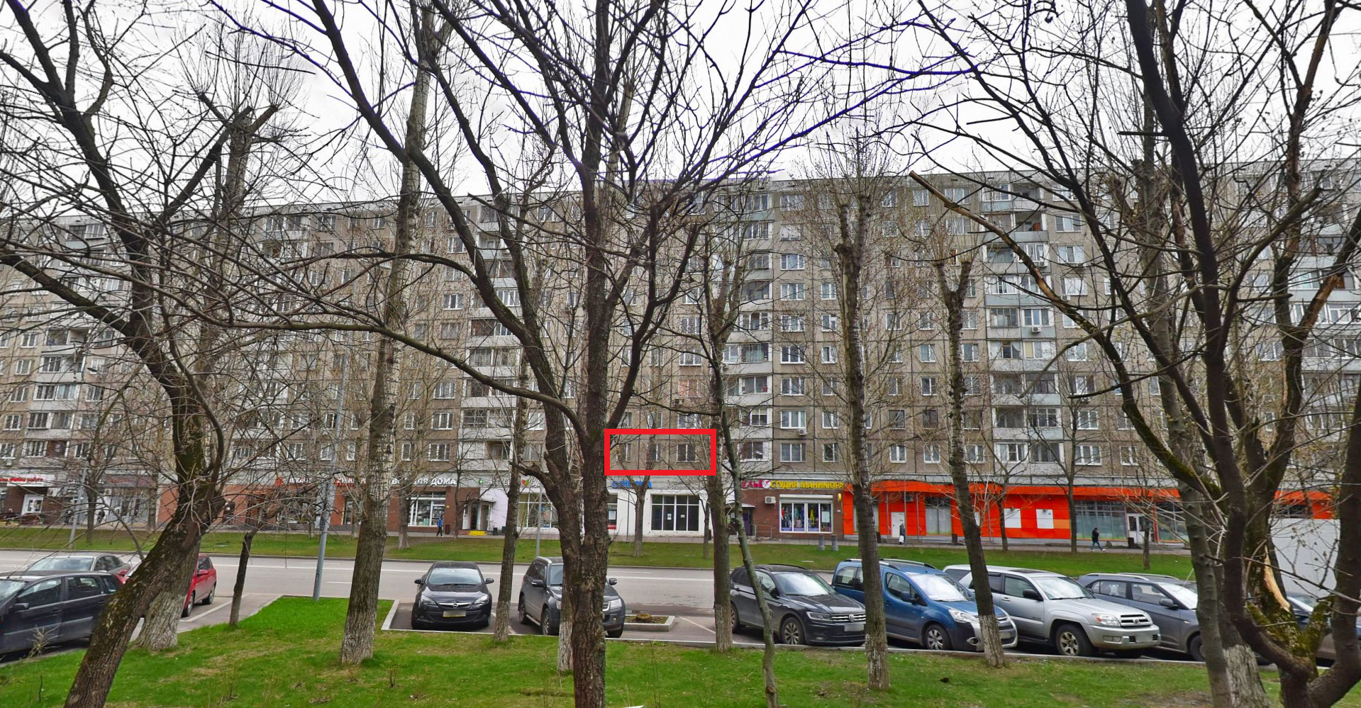 ГП16951633.Квартира.Фасад здания с выделенными окнами реализуемого объекта.jpg
