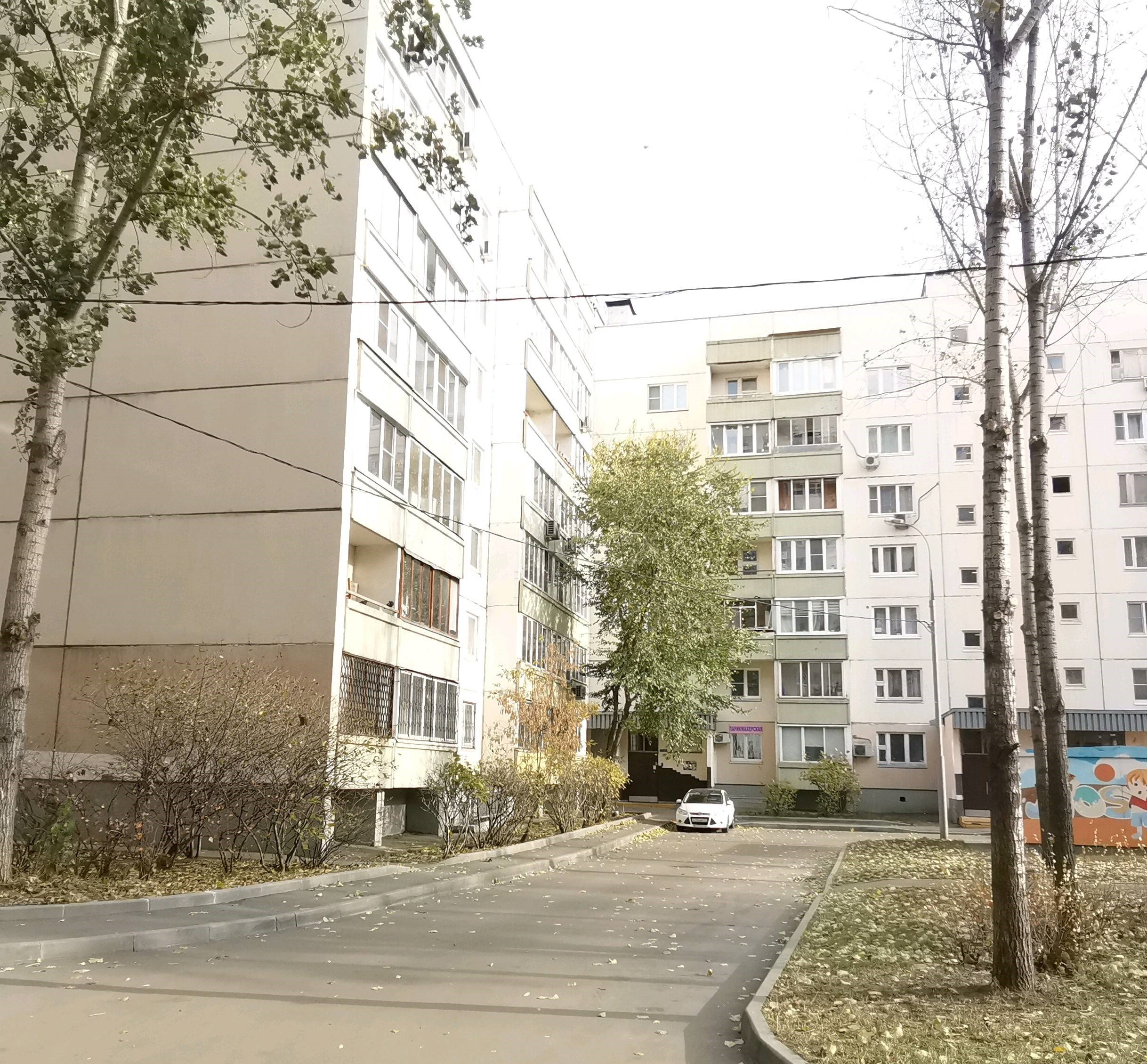 ГП16953648.Квартира.Фасад здания с выделенными окнами реализуемого объекта.jpg