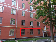 ГП16953807.Квартира.Фасад здания с выделенными окнами реализуемого объекта.jpg