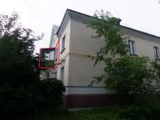 ГП16952587.Квартира.Фасад здания с выделенными окнами реализуемого объекта.jpg