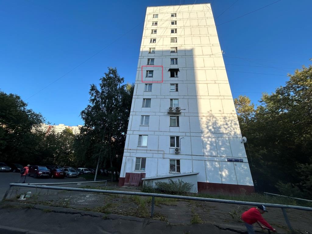 ГП16954385.Квартира.Фасад здания с выделенными окнами реализуемого объекта.jpg
