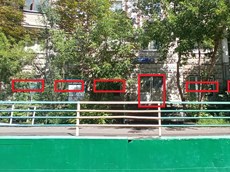 ГП16952746.Нежилое помещение.Фасад здания с выделенными окнами реализуемого объекта_2.jpg