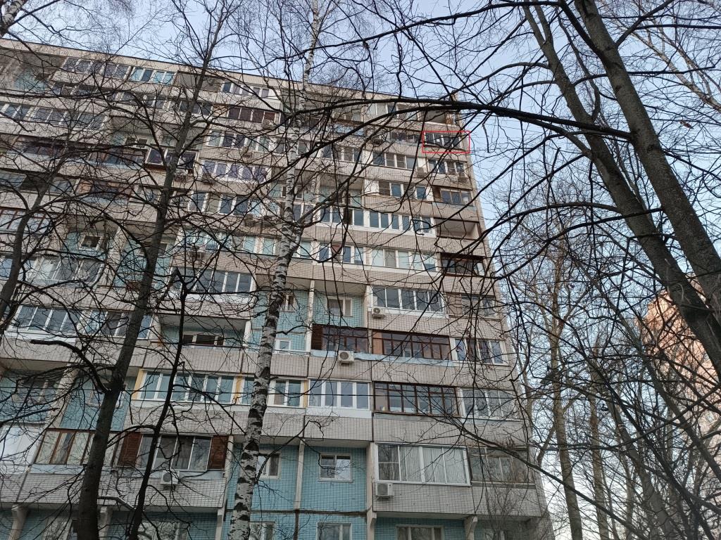 ГП16955712.Квартира.Фасад здания с выделенными окнами реализуемого объекта.jpg