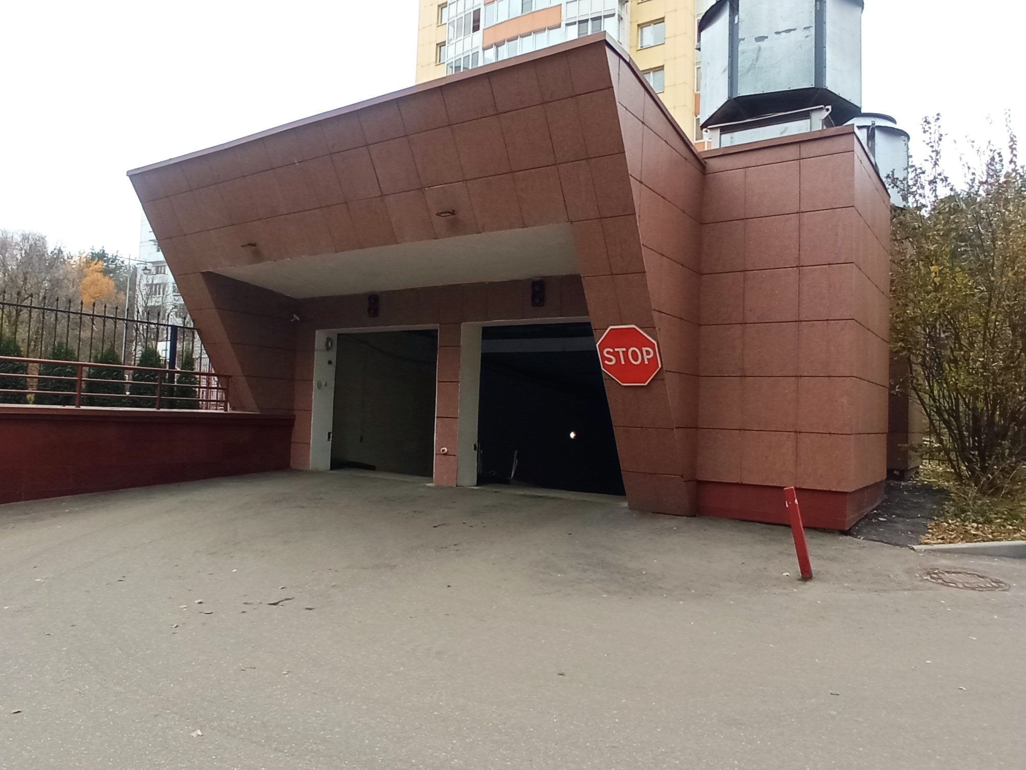 ГП16956282.Нежилое помещение.Входная группа объекта.jpg