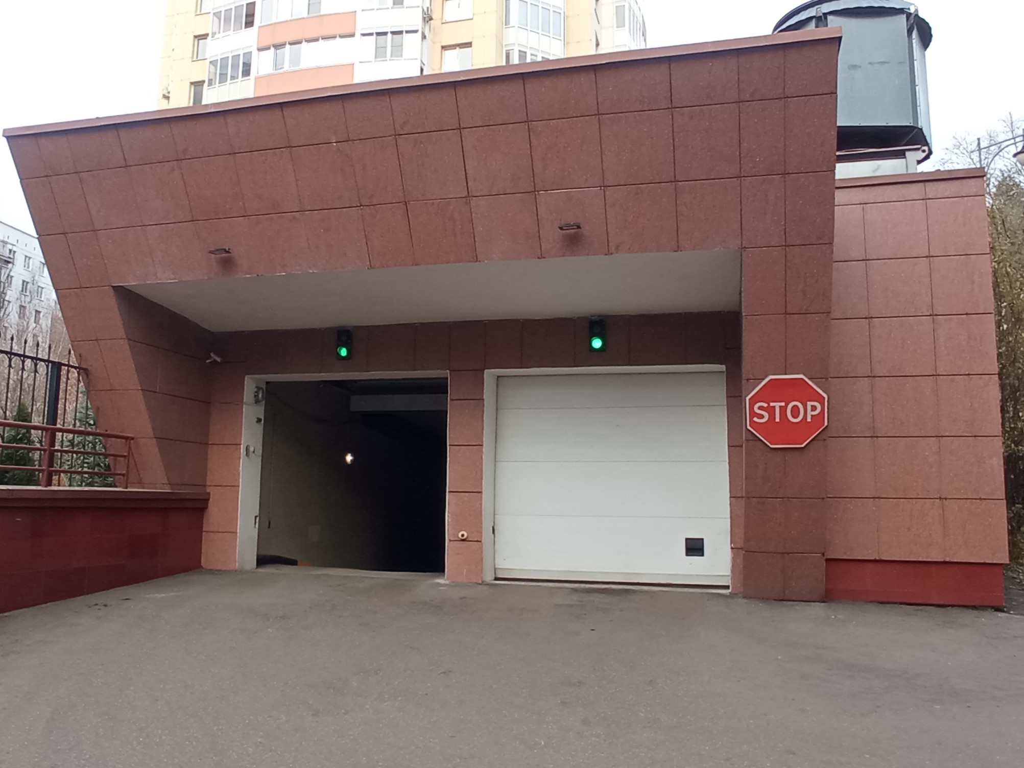 ГП16956282.Нежилое помещение.Входная группа объекта_2.jpg
