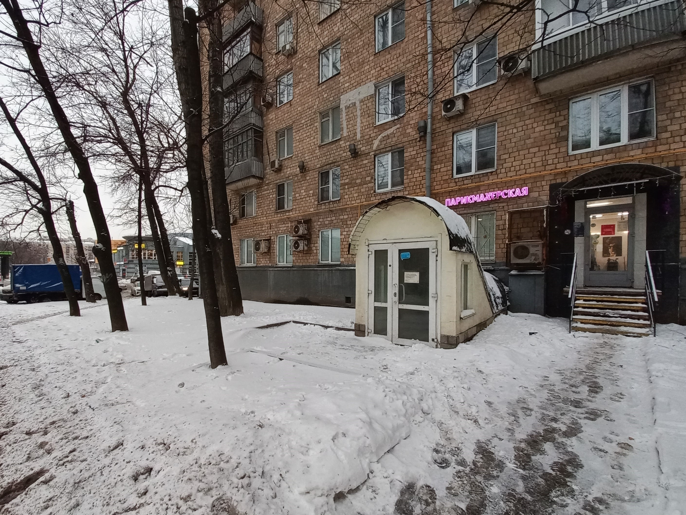 ГП16883161.Нежилое помещение.Входная группа объекта.jpg