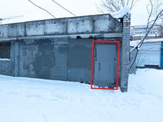 ГП16958052.Нежилое помещение.Фасад здания с выделенными окнами реализуемого объекта.jpg
