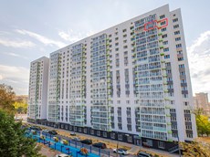 ГП16960138.Квартира.Фасад здания с выделенными окнами реализуемого объекта.jpg