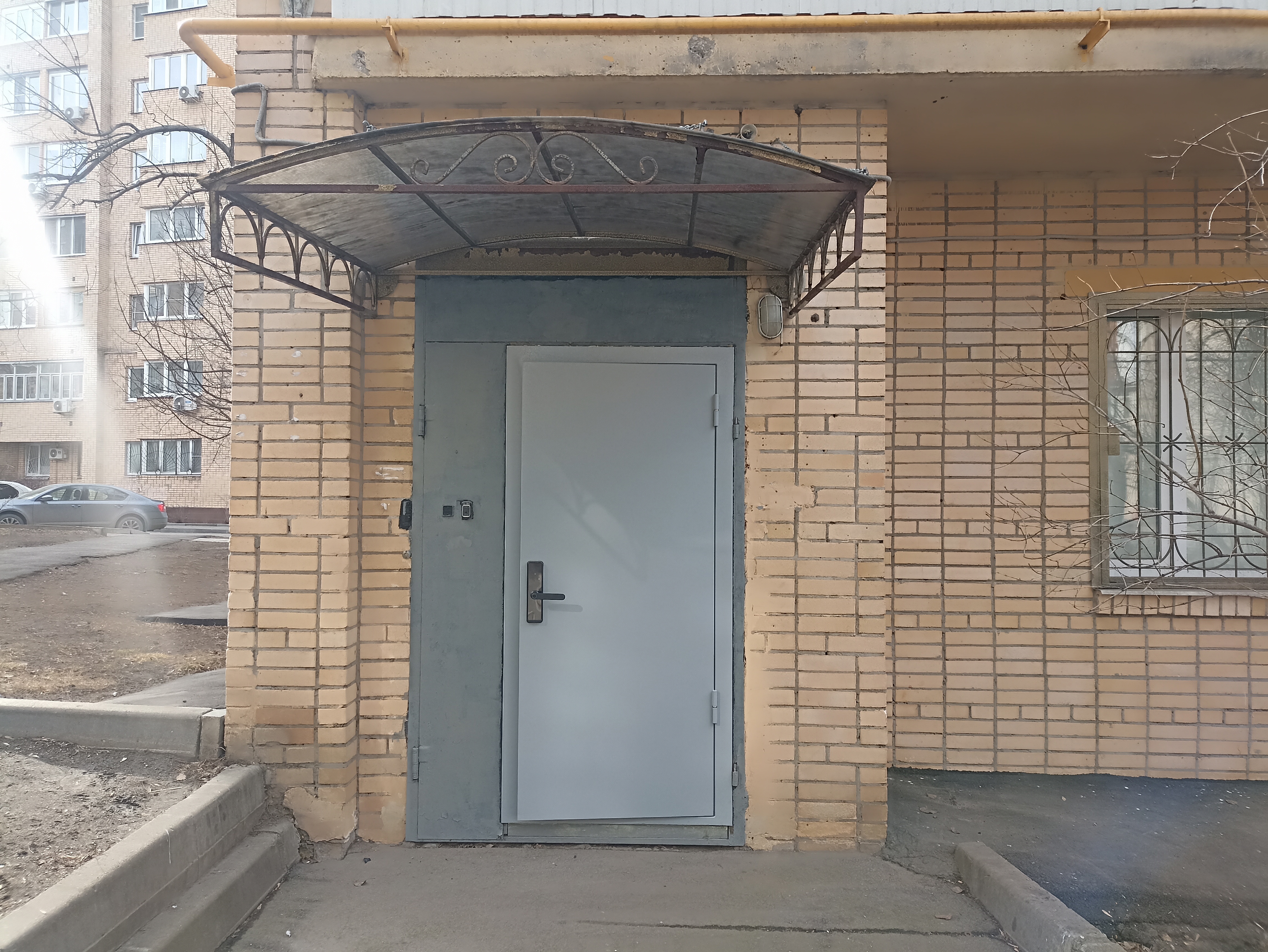 ГП16960031.Нежилое помещение.Входная группа объекта.jpg