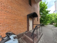 ГП16943169.Нежилое помещение.Входная группа объекта.jpg