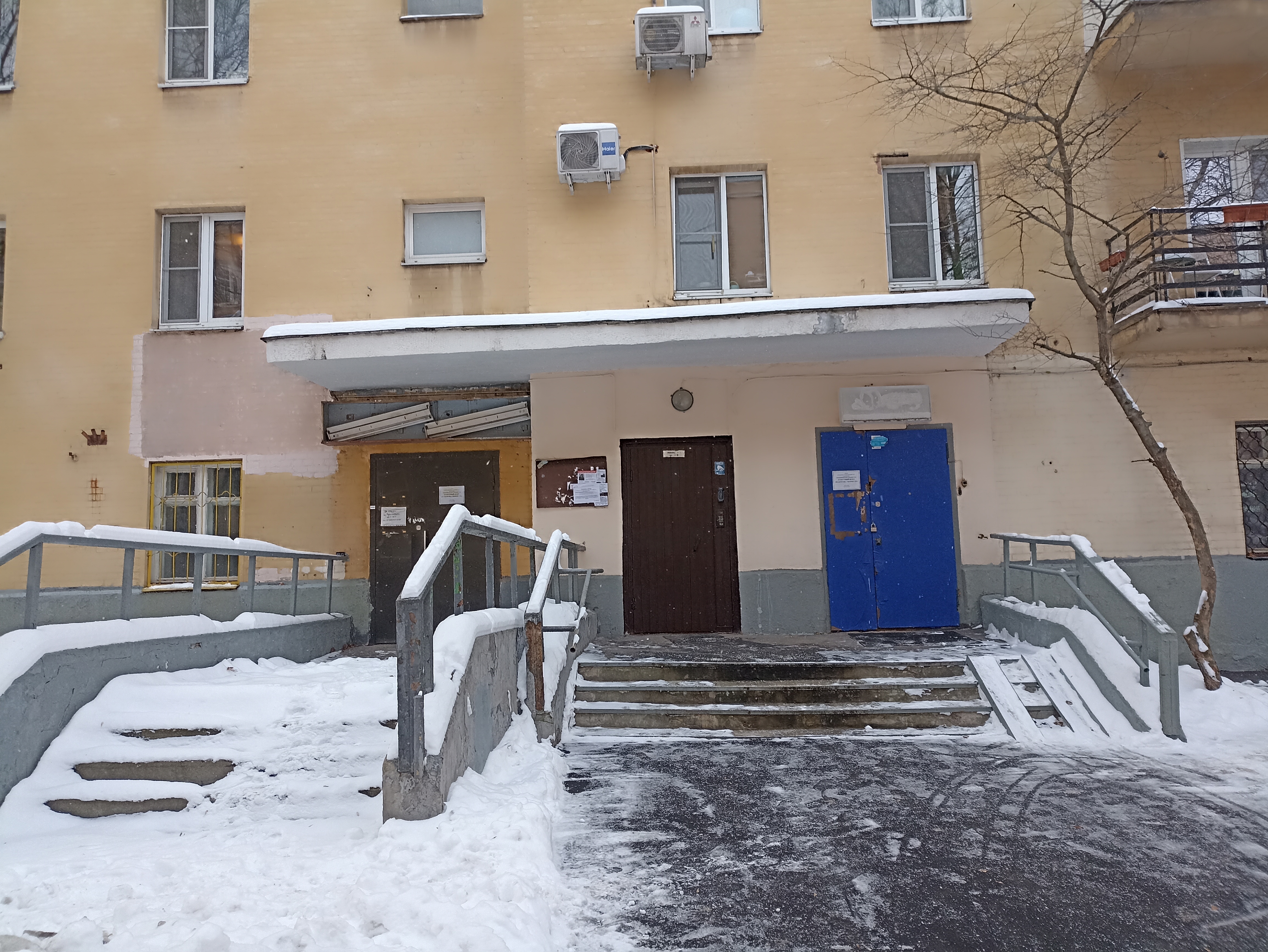 ГП16955834.Нежилое помещение.Входная группа объекта.jpg