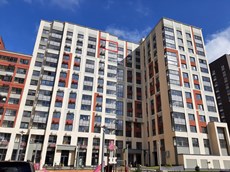 ГП16962520.Квартира.Фасад здания с выделенными окнами реализуемого объекта.jpg